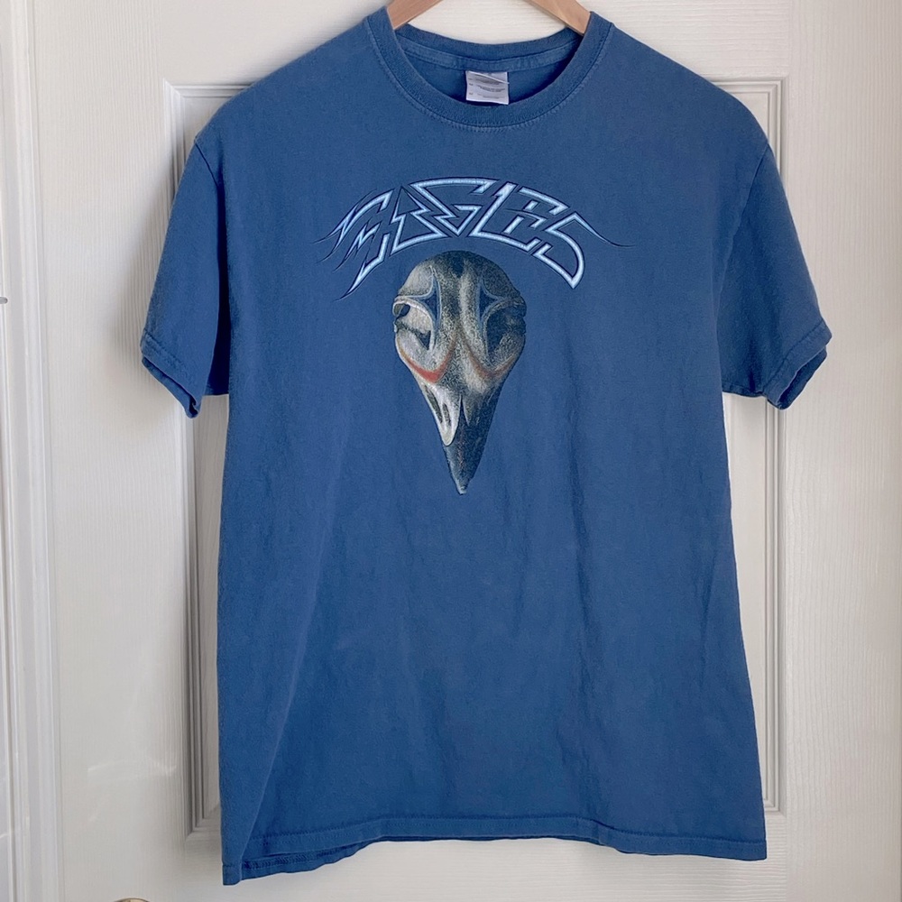 Woman’s Eagles Greatest Hit 71’- 75’ Medium Tee T-Shirt - Picture 2 of 6